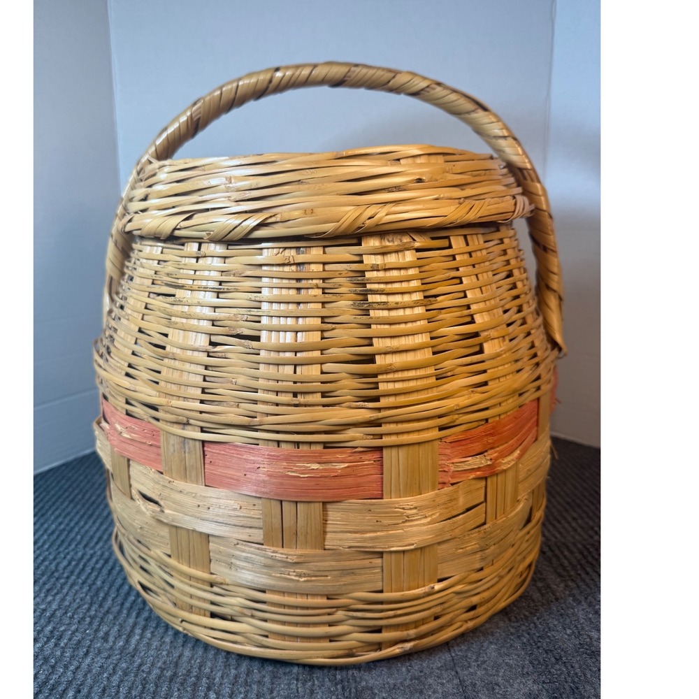 Vintage Woven Wicker Basket with Lid and Handle Round Natural Pink Accent 14in